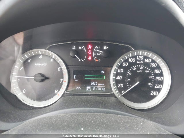 2014 Nissan Sentra 1.8 S/1.8 Sl/1.8 Sr/1.8 Sv მანქანა იყიდება აუქციონზე, vin: 3N1AB7AP5EL692322, აუქციონის ნომერი: 12632775