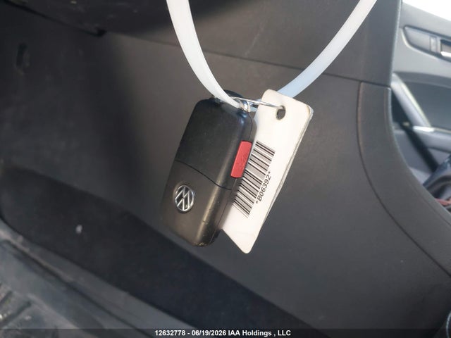 2021 Volkswagen Passat Highline მანქანა იყიდება აუქციონზე, vin: 1VWBA7A38MC009828, აუქციონის ნომერი: 12632778