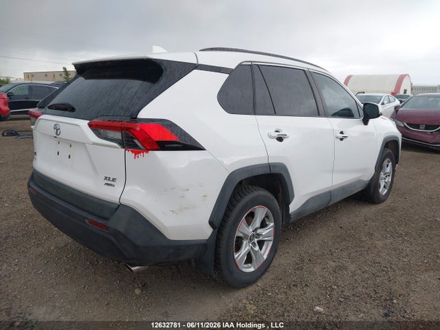 2019 Toyota Rav4 Xle მანქანა იყიდება აუქციონზე, vin: 2T3R1RFV3KW033214, აუქციონის ნომერი: 12632781