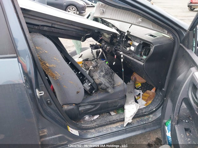 2015 Toyota Corolla Ce მანქანა იყიდება აუქციონზე, vin: 2T1BURHE0FC446875, აუქციონის ნომერი: 12632782