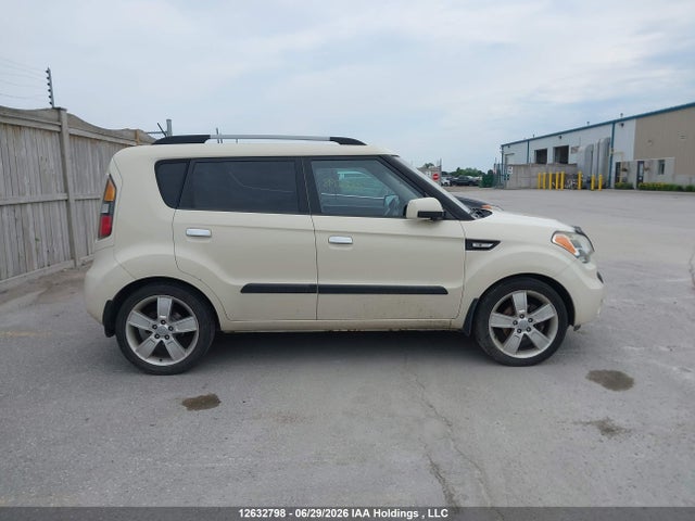 12632798 :رقم المزاد ، KNDJT2A20A7122843 vin ، 2010 Kia Soul 2.0l 2u/2.0l 4u/2.0l 4u Burner/2.0l 4u Retro/2.0l 4u Sx مزاد بيع