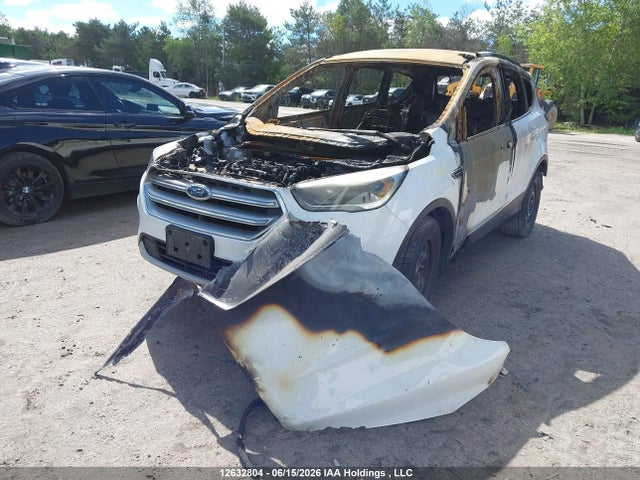 Ford ESCAPE SE 2017 1FMCU0GDXHUB68996 Image 2
