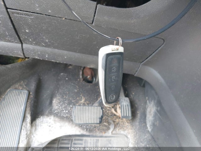 Ford Escape Titanium 2017 1FMCU0J91HUB07573 Image 11