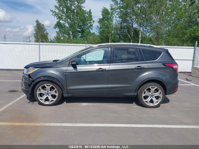 Ford Escape Titanium 2017 1FMCU0J91HUB07573 Image 14