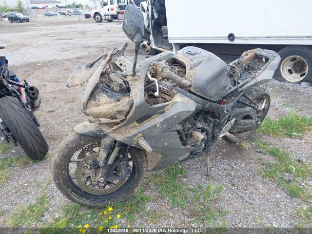 2023 Honda Cbr650 Ra მანქანა იყიდება აუქციონზე, vin: MLHRH0162P5400302, აუქციონის ნომერი: 12632836