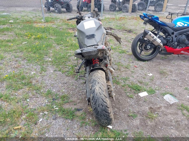 2023 Honda Cbr650 Ra მანქანა იყიდება აუქციონზე, vin: MLHRH0162P5400302, აუქციონის ნომერი: 12632836