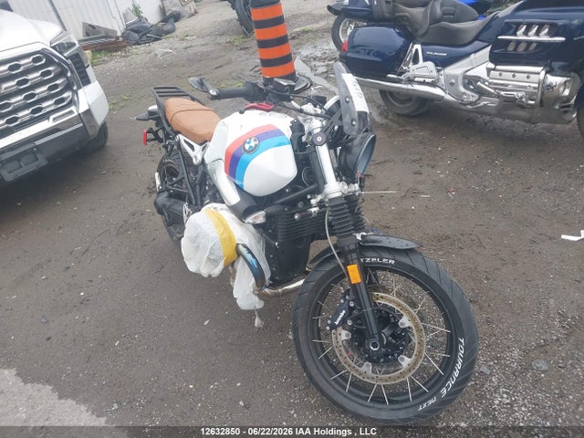 Aukcja sprzedaży 2019 Bmw R Nine T Scrambler, vin: WB10J3102KZ992411, numer aukcji: 12632850
