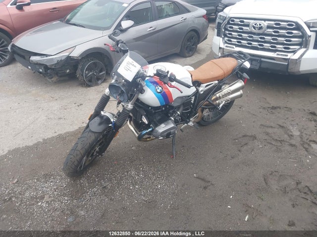 Aukcja sprzedaży 2019 Bmw R Nine T Scrambler, vin: WB10J3102KZ992411, numer aukcji: 12632850