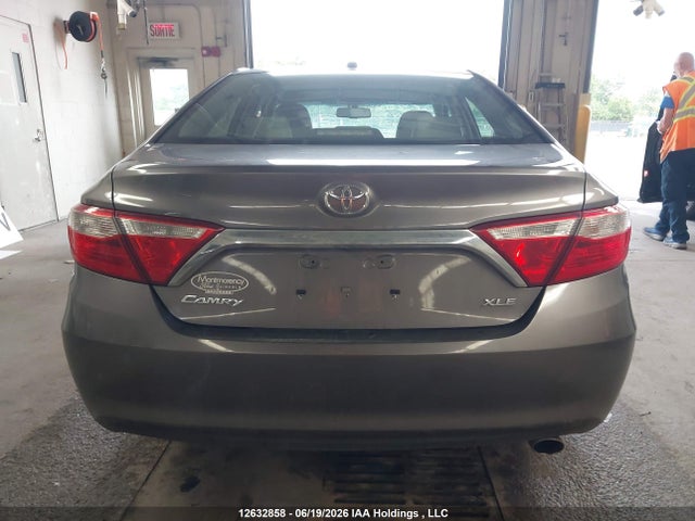 Aukcja sprzedaży 2015 Toyota Camry Le/xle/se/xse, vin: 4T1BF1FK4FU946475, numer aukcji: 12632858