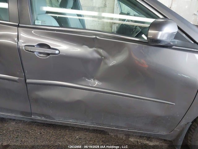 Aukcja sprzedaży 2015 Toyota Camry Le/xle/se/xse, vin: 4T1BF1FK4FU946475, numer aukcji: 12632858