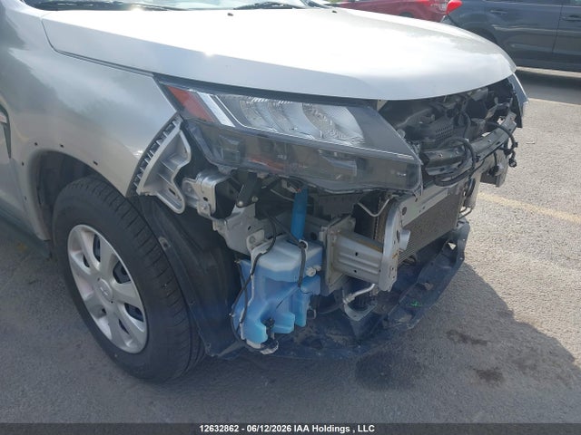 12632862 :رقم المزاد ، JA4AJUAU9RU607413 vin ، 2024 Mitsubishi Rvr Es مزاد بيع