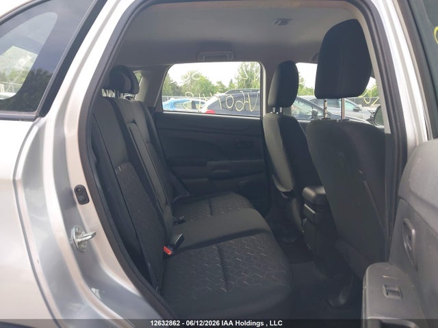 12632862 :رقم المزاد ، JA4AJUAU9RU607413 vin ، 2024 Mitsubishi Rvr Es مزاد بيع