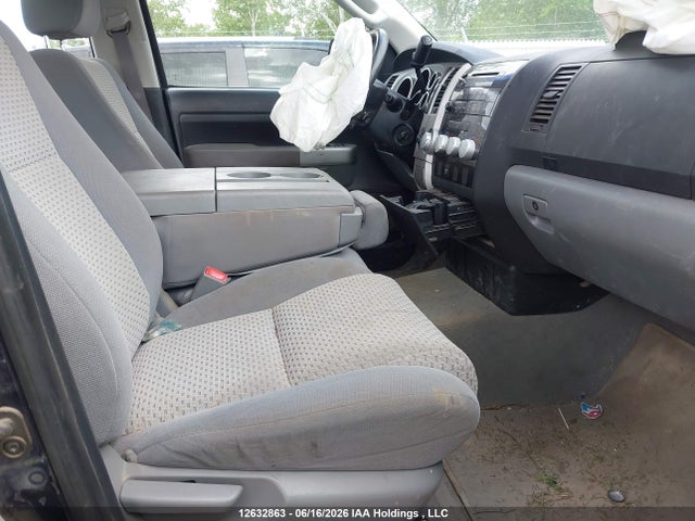 2008 Toyota Tundra Sr5 5.7l V8 მანქანა იყიდება აუქციონზე, vin: 5TBBV54148S521900, აუქციონის ნომერი: 12632863