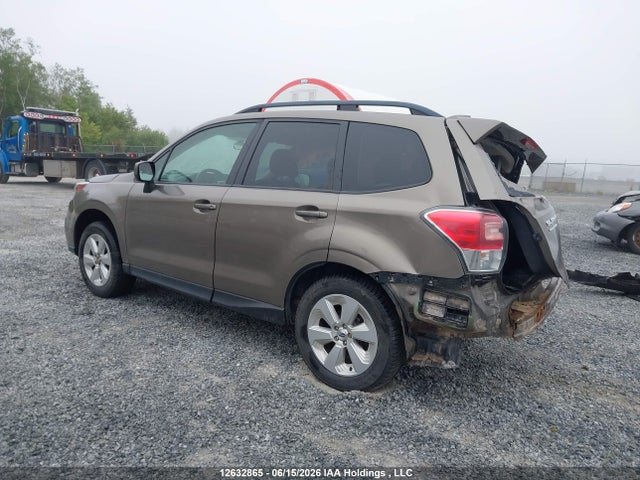 Subaru Forester 2.5i Premium 2018 JF2SJEDC5JH404259 Image 3