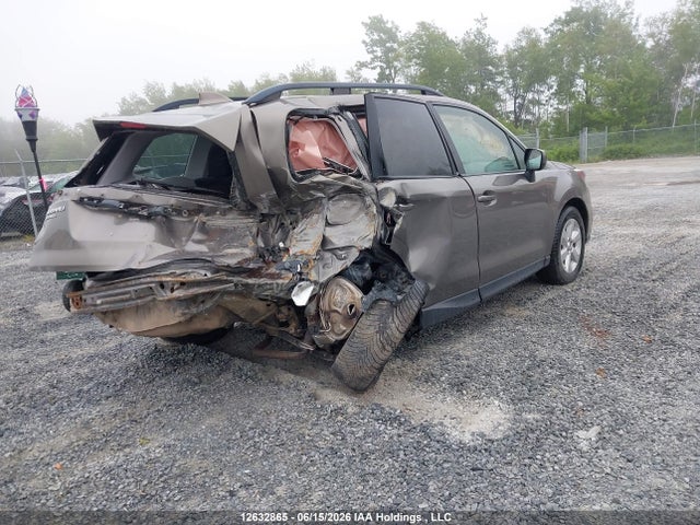 Subaru Forester 2.5i Premium 2018 JF2SJEDC5JH404259 Image 4