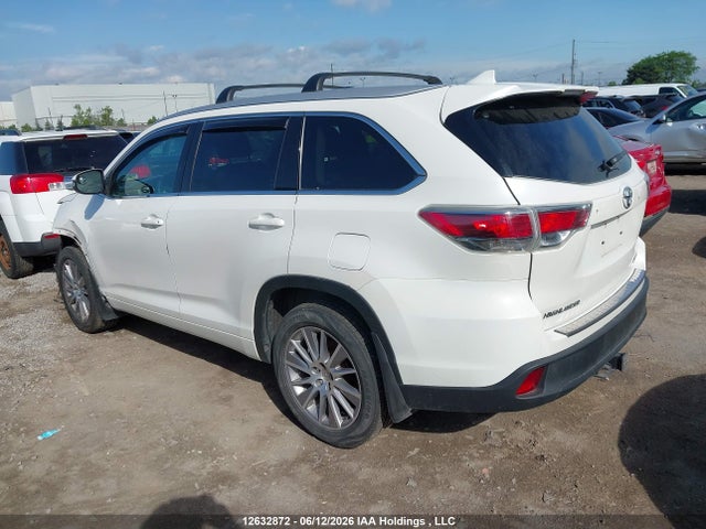 Продаж на аукціоні авто 2015 Toyota Highlander Xle, vin: 5TDJKRFH3FS177728, номер лоту: 12632872