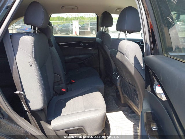 Продажа на аукционе авто 2018 Kia Sorento Lx/l, vin: 5XYPGDA54JG379060, номер лота: 12632877