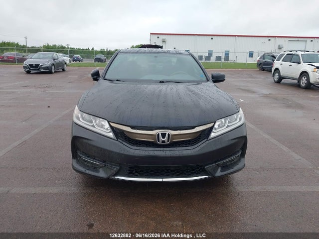 2017 Honda Accord Ex მანქანა იყიდება აუქციონზე, vin: 1HGCT1B76HA800202, აუქციონის ნომერი: 12632882