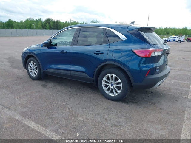 Ford ESCAPE SE 2020 1FMCU9G64LUA02410 Image 3