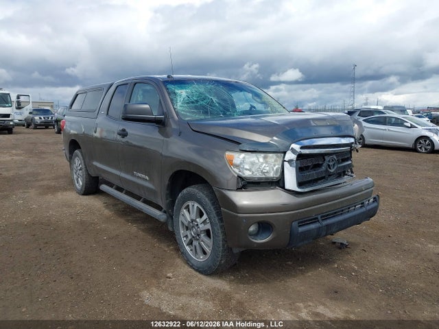 2011 Toyota Tundra Sr5 4.6l V8 მანქანა იყიდება აუქციონზე, vin: 5TFUM5F19BX026805, აუქციონის ნომერი: 12632922