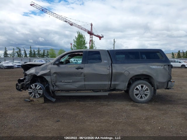 2011 Toyota Tundra Sr5 4.6l V8 მანქანა იყიდება აუქციონზე, vin: 5TFUM5F19BX026805, აუქციონის ნომერი: 12632922