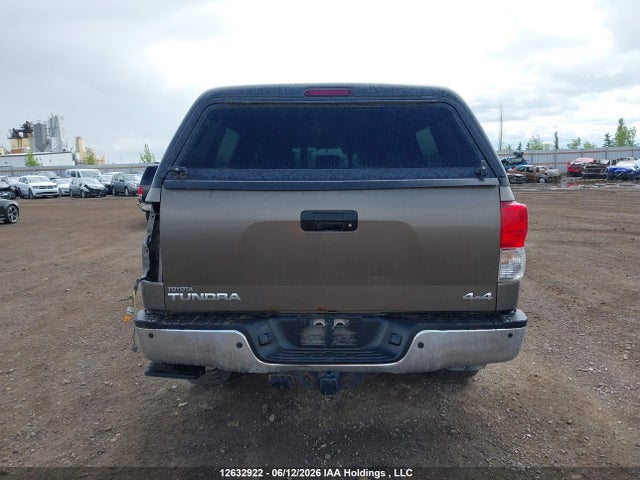 2011 Toyota Tundra Sr5 4.6l V8 მანქანა იყიდება აუქციონზე, vin: 5TFUM5F19BX026805, აუქციონის ნომერი: 12632922