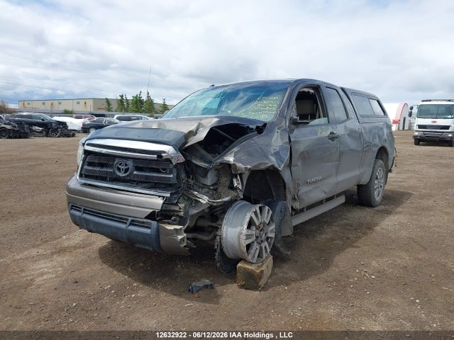 2011 Toyota Tundra Sr5 4.6l V8 მანქანა იყიდება აუქციონზე, vin: 5TFUM5F19BX026805, აუქციონის ნომერი: 12632922