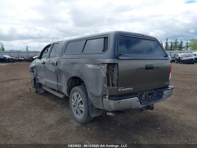 2011 Toyota Tundra Sr5 4.6l V8 მანქანა იყიდება აუქციონზე, vin: 5TFUM5F19BX026805, აუქციონის ნომერი: 12632922