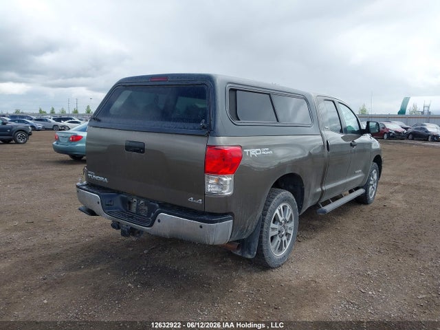 2011 Toyota Tundra Sr5 4.6l V8 მანქანა იყიდება აუქციონზე, vin: 5TFUM5F19BX026805, აუქციონის ნომერი: 12632922