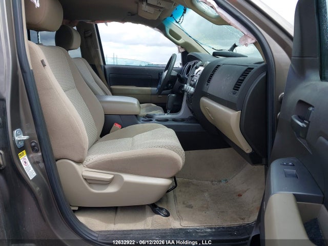 2011 Toyota Tundra Sr5 4.6l V8 მანქანა იყიდება აუქციონზე, vin: 5TFUM5F19BX026805, აუქციონის ნომერი: 12632922