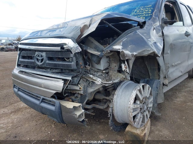 2011 Toyota Tundra Sr5 4.6l V8 მანქანა იყიდება აუქციონზე, vin: 5TFUM5F19BX026805, აუქციონის ნომერი: 12632922