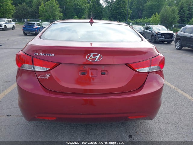 12632930 :رقم المزاد ، 5NPDH4AEXDH249006 vin ، 2013 Hyundai Elantra مزاد بيع