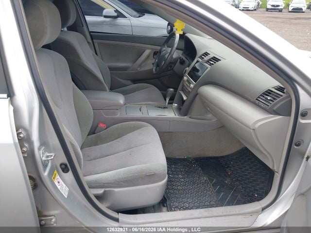 12632931 :رقم المزاد ، 4T1BB3EK8AU113439 vin ، 2010 Toyota Camry Hybrid مزاد بيع