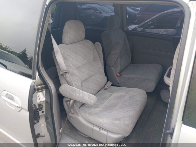 12632938 :رقم المزاد ، 2HKRL18634H006185 vin ، 2004 Honda Odyssey Ex مزاد بيع