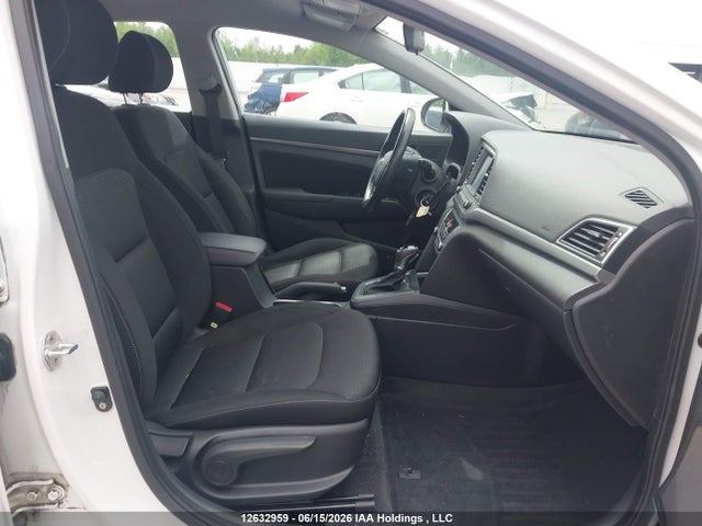 KMHD84LF8JU457565 Hyundai ELANTRA GL