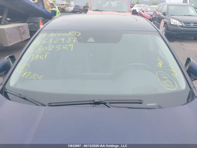 Honda Accord 2019 1HGCV2F90KA802529 Image 17