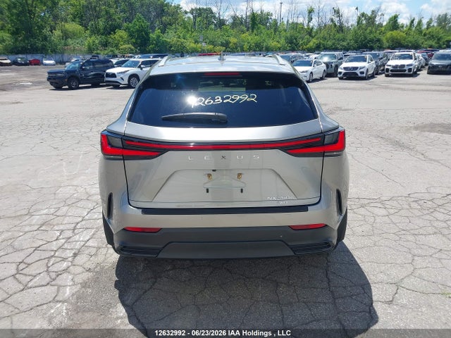 2T2GKCEZ2RC022940 Lexus Nx 350h 350h