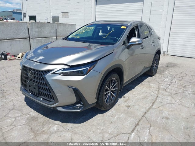 2T2GKCEZ2RC022940 Lexus Nx 350h 350h