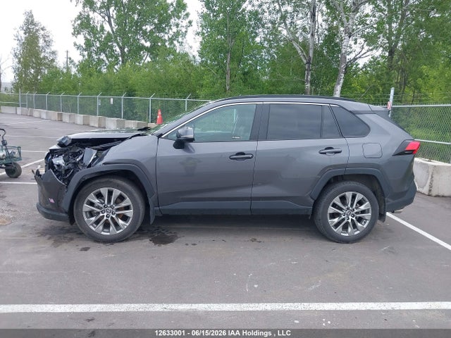 2T3R1RFV6SC540965 Toyota Rav4 Xle