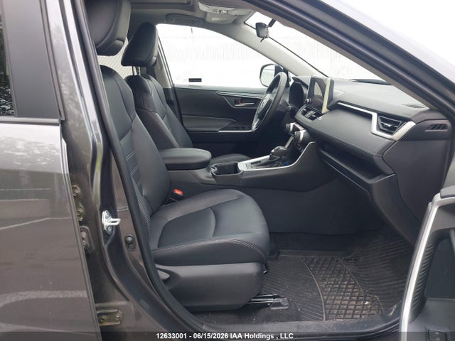 2T3R1RFV6SC540965 Toyota Rav4 Xle