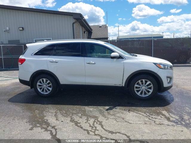 Продаж на аукціоні авто 2018 Kia Sorento 3.3l Lx, vin: 5XYPGDA55JG381836, номер лоту: 12633004