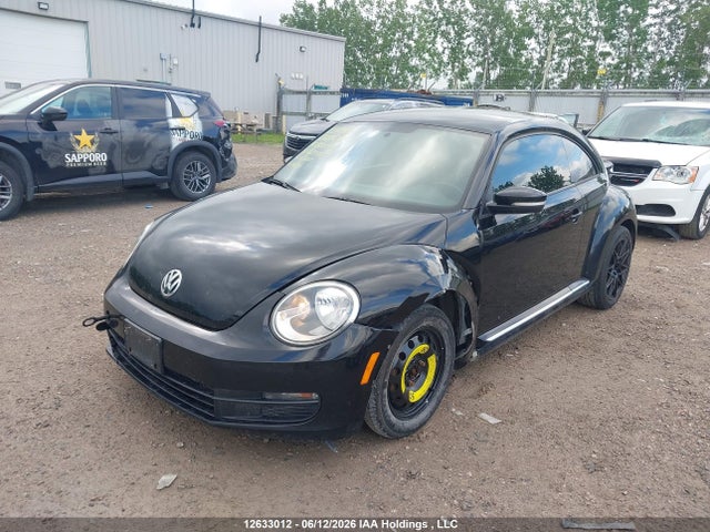 Volkswagen Beetle 2014 3VWRL7AT7EM629787 Image 2