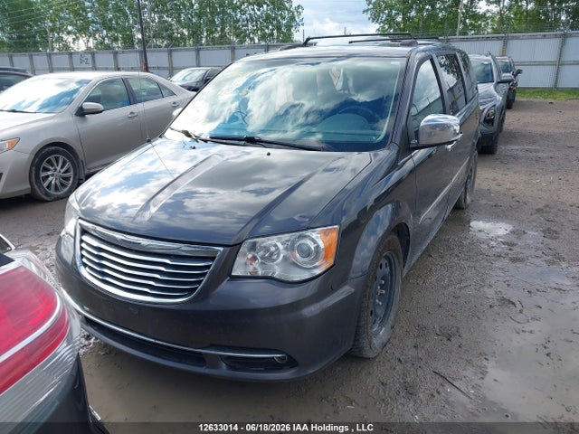 2C4RC1GG8FR741003 Chrysler Town &amp; Country Limited