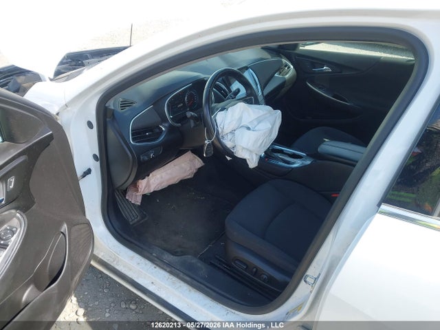 Продаж на аукціоні авто 2018 Chevrolet Malibu Lt, vin: 1G1ZD5ST4JF101050, номер лоту: 12620213