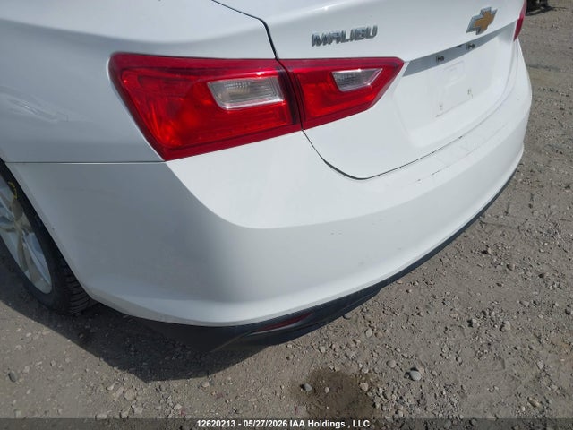Продаж на аукціоні авто 2018 Chevrolet Malibu Lt, vin: 1G1ZD5ST4JF101050, номер лоту: 12620213