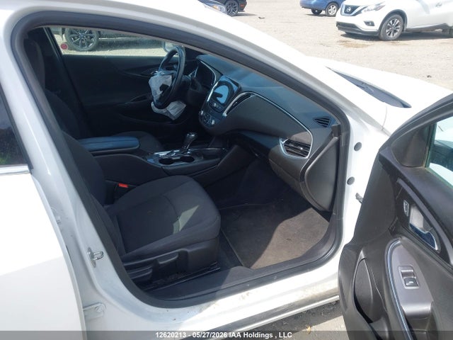 Продаж на аукціоні авто 2018 Chevrolet Malibu Lt, vin: 1G1ZD5ST4JF101050, номер лоту: 12620213