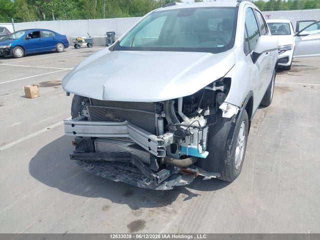 Chevrolet Trax Lt 2021 KL7CJPSB7MB318402 Image 2