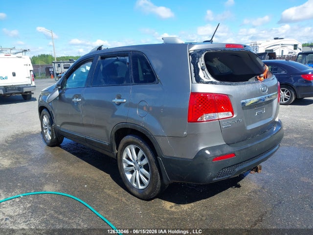 12633046 :رقم المزاد ، 5XYKTDA23BG141200 vin ، 2011 Kia Sorento Lx V6 مزاد بيع