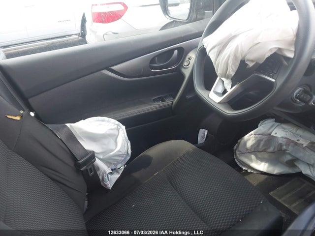 12633066 :رقم المزاد ، JN1BJ1AW0NW475962 vin ، 2022 Nissan Qashqai S مزاد بيع