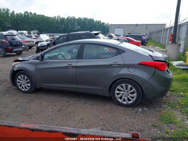 Продажа на аукционе авто 2013 Hyundai Elantra Gl, vin: 5NPDH4AE1DH167424, номер лота: 12633067